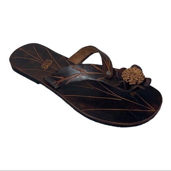 Tropical Brown Leather Sandals Size 11 - Picture 1 of 11